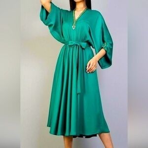 Gorgeous Emerald Green Dress Brand Norm glamorous dress NWT